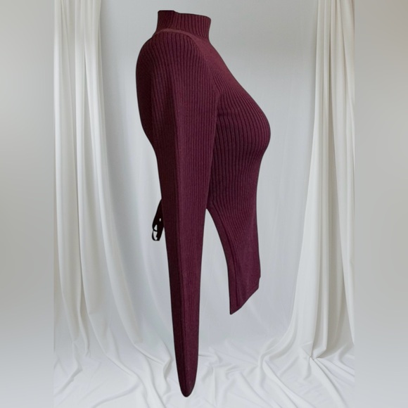 🆕 Babaton Sculpt Knit Tie Back - Picture 1 of 14